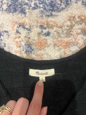Madewell Black V-Neck Button-Front Cropped Tank thumbnail 2