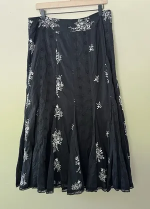 Women's Long Skirt Floral Black Lace Whimisgoth Fairy Grunge Gothic Witchy Boho‎ thumbnail 1