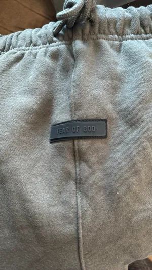Fear of God Essentials Shorts sweat thumbnail 14