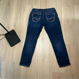 Silver Jeans Co. Women's Boyfriend Mid Rise Slim Leg Jean thumbnail 5