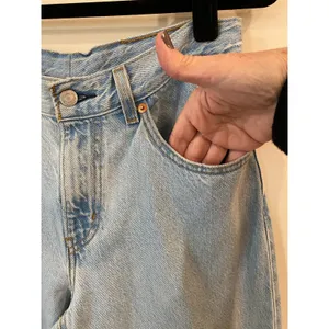 Levis Premium Wide Leg Jeans Size: 28 thumbnail 3