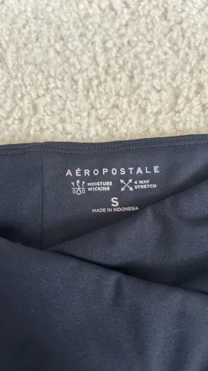 Aeropostale thumbnail 2