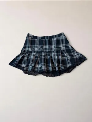 ROMWE Black Plaid Ruffle Mini Skirt with Lace Trim thumbnail 2