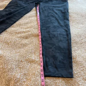 Lululemon Keep Moving 7/8 Pant High Rise Camo Deep Coal 10 Jogger Actuvewear Gym thumbnail 6