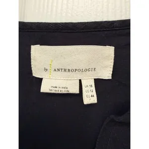 Anthropologie‎ Orla Mini Dress Embroidered Puff Sleeve V-Neck Navy Blue Cream 12 thumbnail 4
