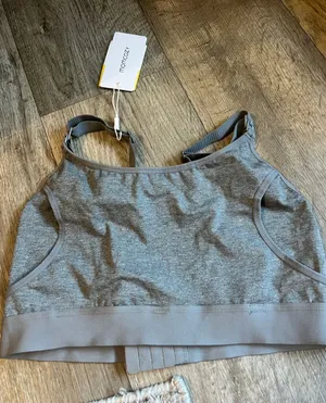 NWT momcozy Gray Maternity/Nursing Bra -‎ Seamless Comfort thumbnail 1