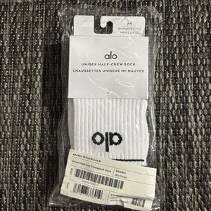 Alo Yoga Black Headband and White Half Crew Sock Medium Set NEW thumbnail 2