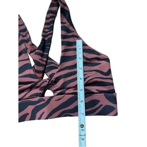 Fabletics Oasis Twist Medium Impact Sports Bra Sz XS in Mahogany‎ Zebra Stroke thumbnail 7
