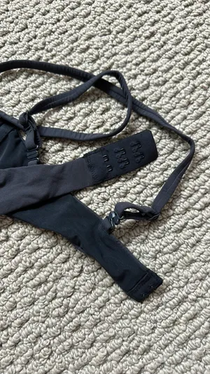 SKIMS Unlined Demi Bra thumbnail 4