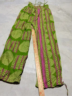 Urban outfitters Green & Pink Printed jumpsuit small thumbnail 5