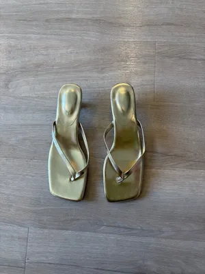 Gold square toe kitten heels Size 8 thumbnail 3