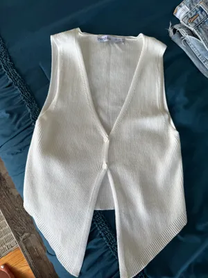 Bershka White Top thumbnail 5