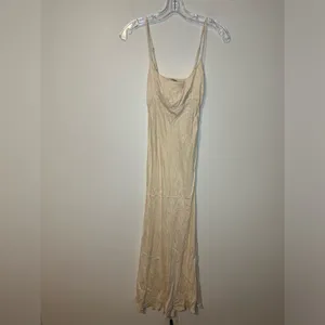 Rumored Saratoga Springs Midi Satin Dress Feminine‎ Travel Party thumbnail 2