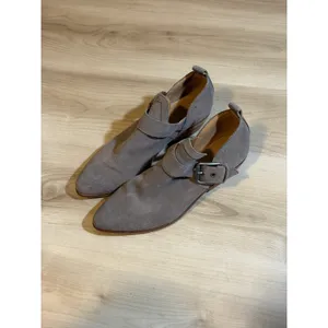 Frye and Co. Suede Ankle Booties Gray 8‎ Women Buckle Pointed Toe 3470781-GRY thumbnail 5