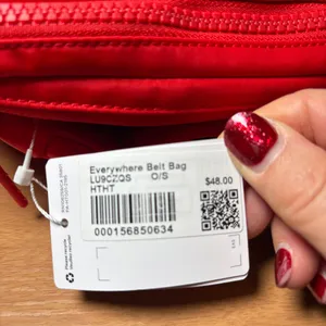 Lululemon Everywhere Belt Bag. Authentic NWT 1L Rare Color: Hot Heat thumbnail 7