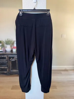 Torrid Jogger Pants Size 2 Black Zip Pocket thumbnail 4