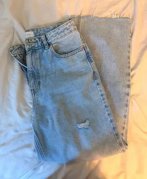 PacSun 90s Boyfriend Jeans thumbnail 1
