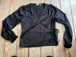 Wilfred Black Wrap Blouse S thumbnail 1