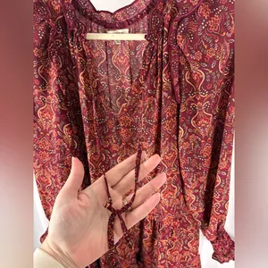 Max Studio Burgundy Tiered Shift‎ Floral Print Smocked Paisley Dress Medium EUC thumbnail 2