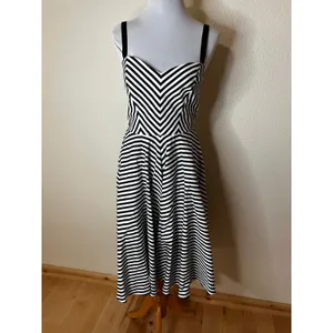 Vixen by Micheline Pitt Dollface Dress Black White Chevron stripe WOMENS LARGE thumbnail 2