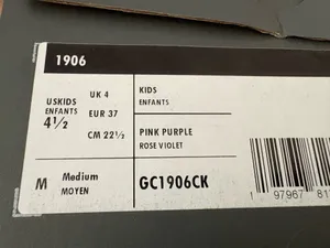 Kid’s 4.5 new balance sneaker.  thumbnail 7