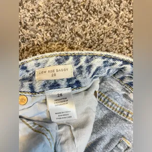 Coca-Cola By PacSun Light Indigo Low Rise Baggy Jeans Size 28 x 32 thumbnail 13