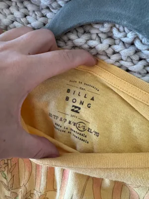 L Billabong Tee thumbnail 3