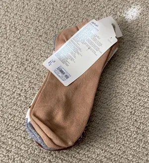 Aerie Women’s Ankle Socks Pack of Three Brown White Tan O/S One Size Cotton NWT thumbnail 4