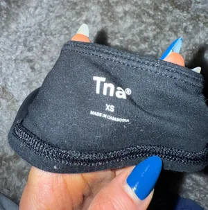 Crop Top thumbnail 3