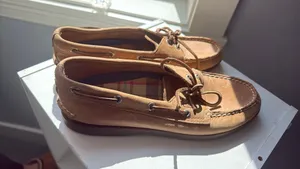Women’s Sperry Shoes thumbnail 3