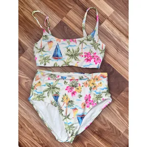 Old Navy Tropical Hawaiian Women’s High Waist Bikini thumbnail 3