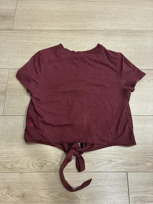 Lululemon Women’s Time to Restore Wrap Top Burgundy Red Size 2 thumbnail 4