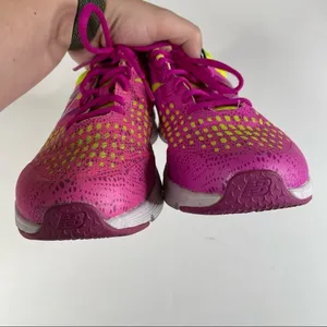 New Balance‎ 775 Running Shoes Size 7 thumbnail 4
