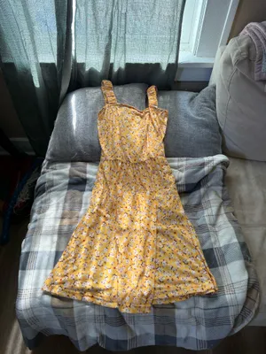 Yellow Sundress Size M thumbnail 2
