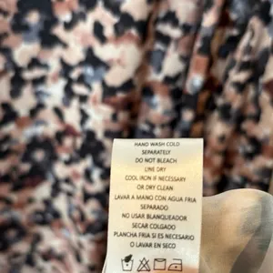 Nicole Miller‎ Tan Animal Print Maxi Dress Size Medium thumbnail 8