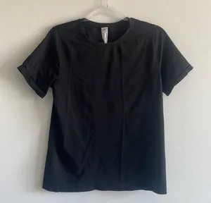 Fabletics Black Tee thumbnail 1