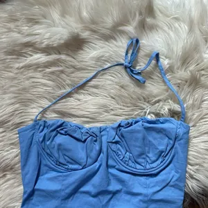BEGINNING BOUTIQUE Love Again Blue Halter Mini Dress thumbnail 8