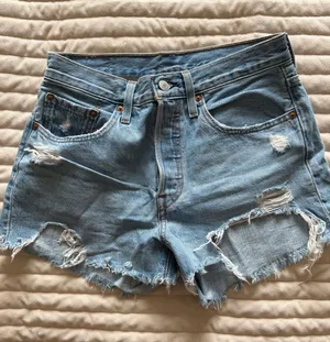 Levi’s 501 Shorts thumbnail 1