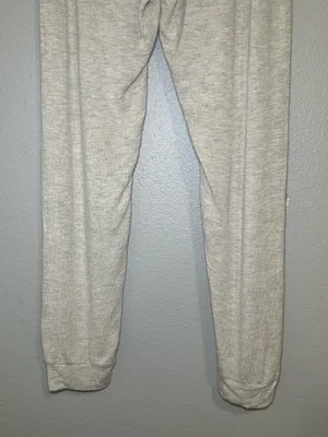 Beyond Yoga Lounge Around Cream Knit Midi Jogger Pants Drawstring Women’s Small thumbnail 7