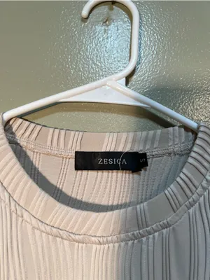 Zesica Women's Size Small Long Sleeve Top Crewneck Beige Ribbed Textured Stretch thumbnail 11