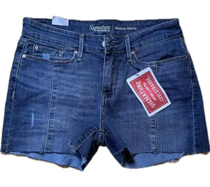 Levi's Signature Women's Modern Chino‎ Shorts Dark Blue Denim Size 4 Casual thumbnail 1
