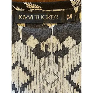 Kiwi‎ Tucker Tank Top Women Medium Black Cream Geometric Aztec Ruffle Hem Tunic thumbnail 6