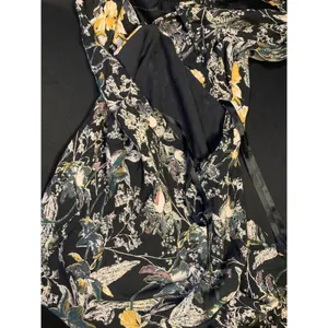 Free‎ People Black Twisted Floral Halter Jumpsuit Size 6 Plunge Open Back Crop thumbnail 3