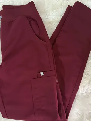 FIGS Yola High Waisted Scrub Pants Burgundy XS Tall thumbnail 5