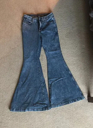 Wrangler Bell Bottoms thumbnail 1
