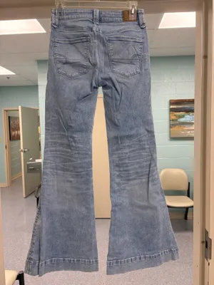 American Eagle Jeans thumbnail 2