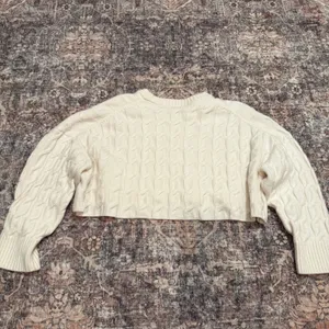 Aritzia Babaton Peggy‎ Cream Cable Knit Cropped Sweater Wool Minimal Size XL thumbnail 3