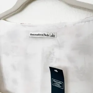 [Abercrombie & Fitch] Tropical Toile Print Sweetheart Neck Crop Top Size Large L thumbnail 11