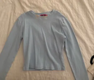 Edikted Top thumbnail 1