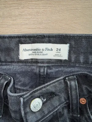 Abercrombie Mid Rise 90s Straight Jean thumbnail 5